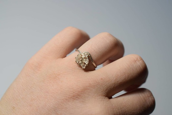 boho wedding ring, rough diamond ring, engagement ring, uncut diamond ri… - Picture 1 of 5